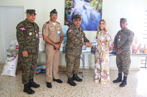 Junta de Retiro entrega donativos al Hogar para Adultos Mayores Retirados de las Fuerzas Armadas