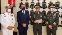 Presidente dispone pago de retroactivos para beneficiar a 1,150 militares retirados