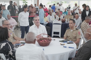 Entra en vigor el Plan Máximo de SeNaSa para miembros retirados de las Fuerzas Armadas